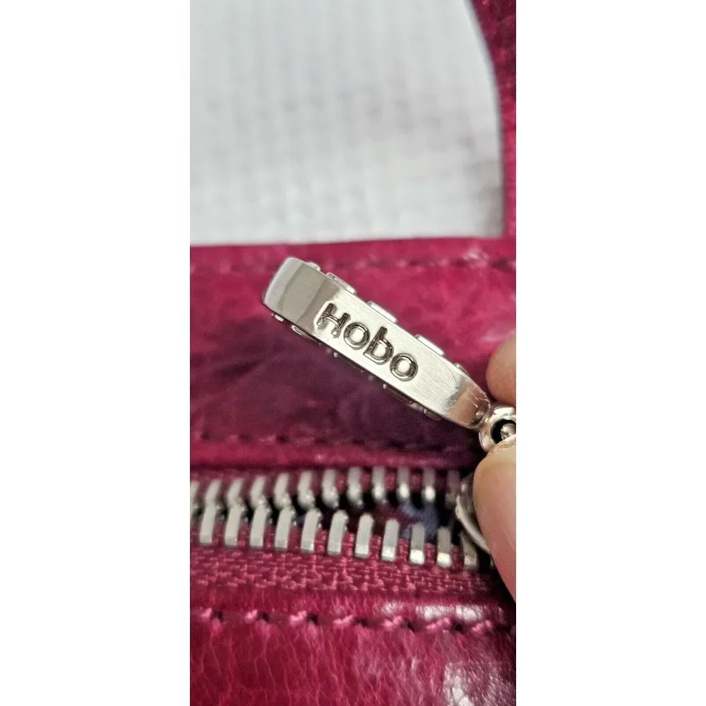 Hobo the Original  Plum Colored doubt zip front Leather‎ Crossbody 10